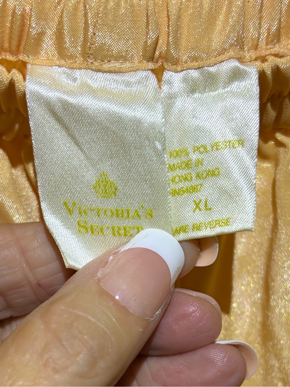 Vintage VS Gold Label Silky Gold Women's Pajama Set - Button-Up Top & Shorts. XL - Picture 9 of 12